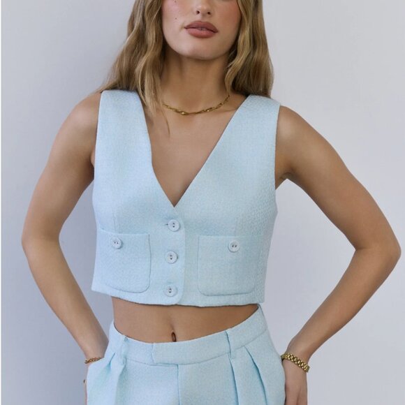 Hello Molly Cropped Vest Top - Light Blue - Picture 2 of 7
